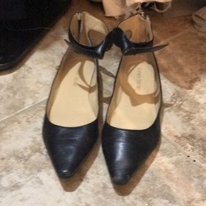 Ivanka trump Black flats